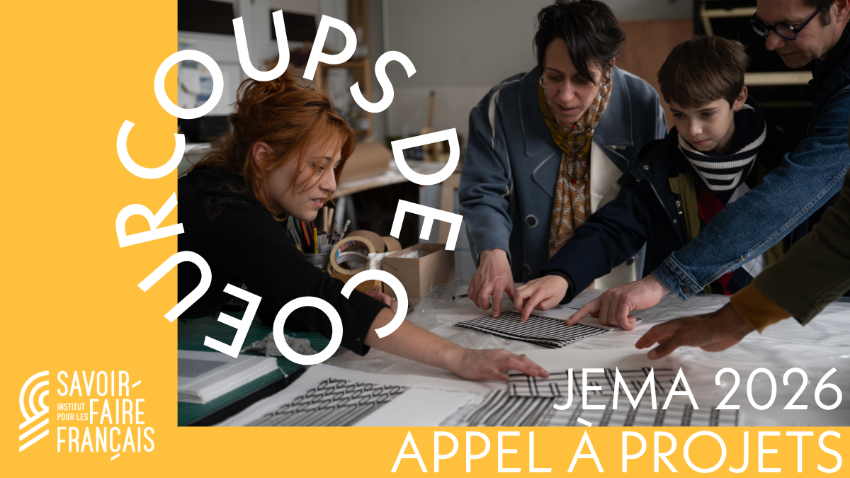 Visuel appel à projets coups de cœur - photographie d'un atelier lors des JEMA incluant Marie Levoyet, héligrovause au JAD et une famille