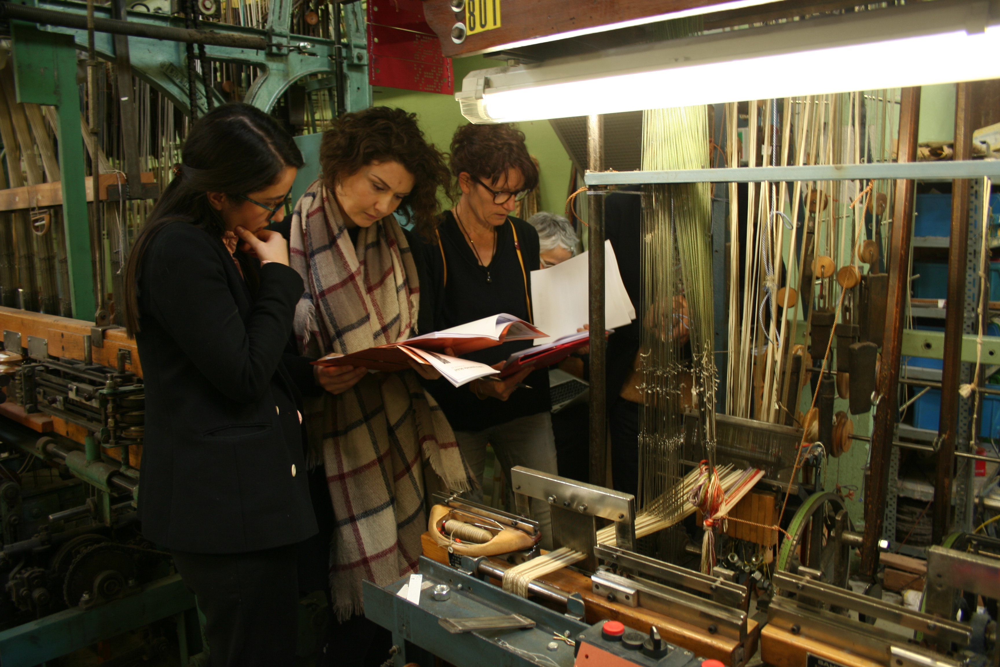 Captation du savoir-faire de passementier, mise en pratique du guide