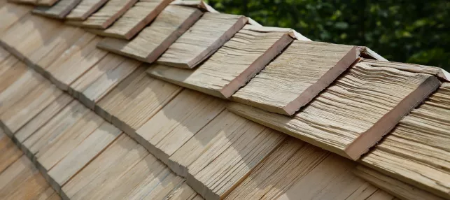 Fabricant de bardeaux ou de lattes