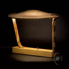 Luminaire Bureau ou chevet LED 1- 3 frêne: blanc, léger et olivier vernis au tampon - autourdevitz-déco(photo benoit BREMER)