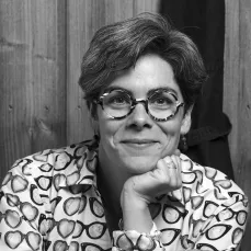 Les-lunettes-par-Emmanuelle-sur-mesure-Vendée-unique