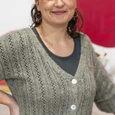 PORTRAIT ALIX HEDOU FONDATRICE ATELIER MUGUETTE CERAMIQUE 