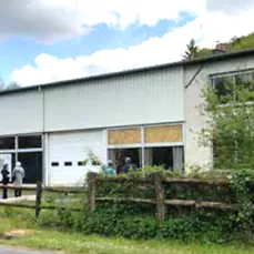 Batiment de 800m² pour locations d'espaces artisanaux