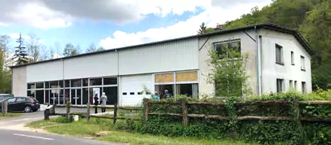 Batiment de 800m² pour locations d'espaces artisanaux