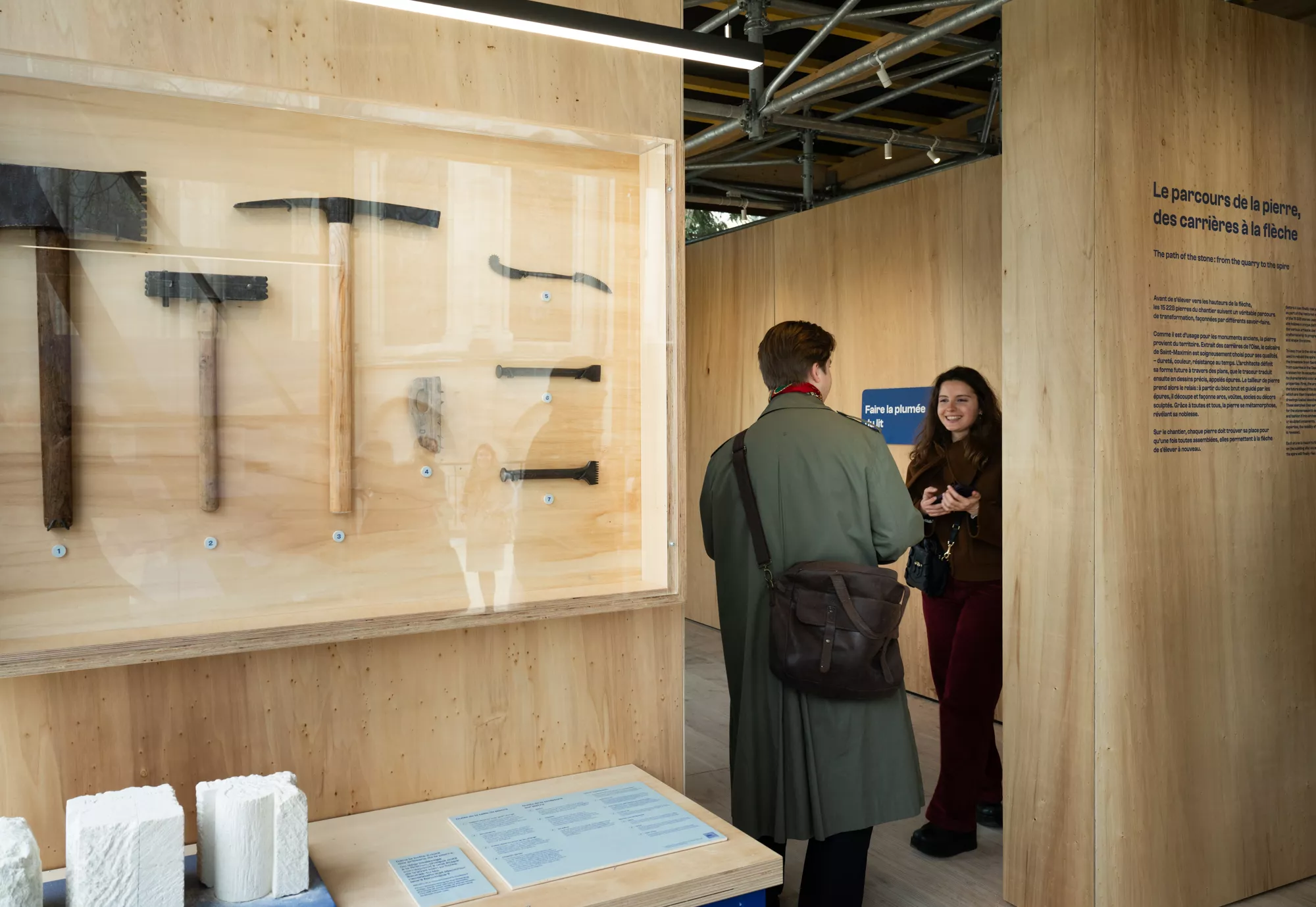 Outils montrés dans la loge des carrières