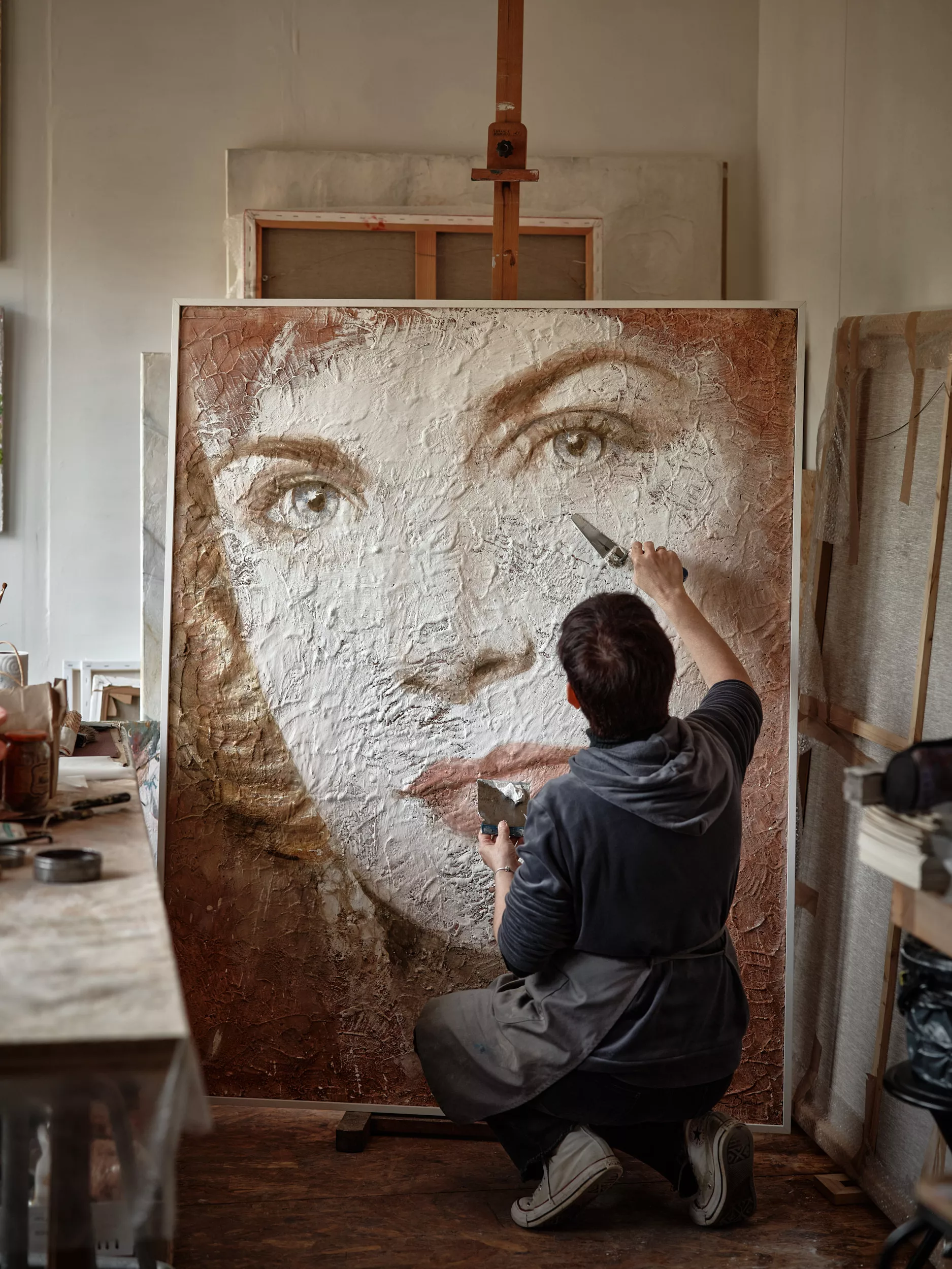 Grace, Fresque portative "ancien chassis" réalisée avec la technique affresco.  150 x 120 cm