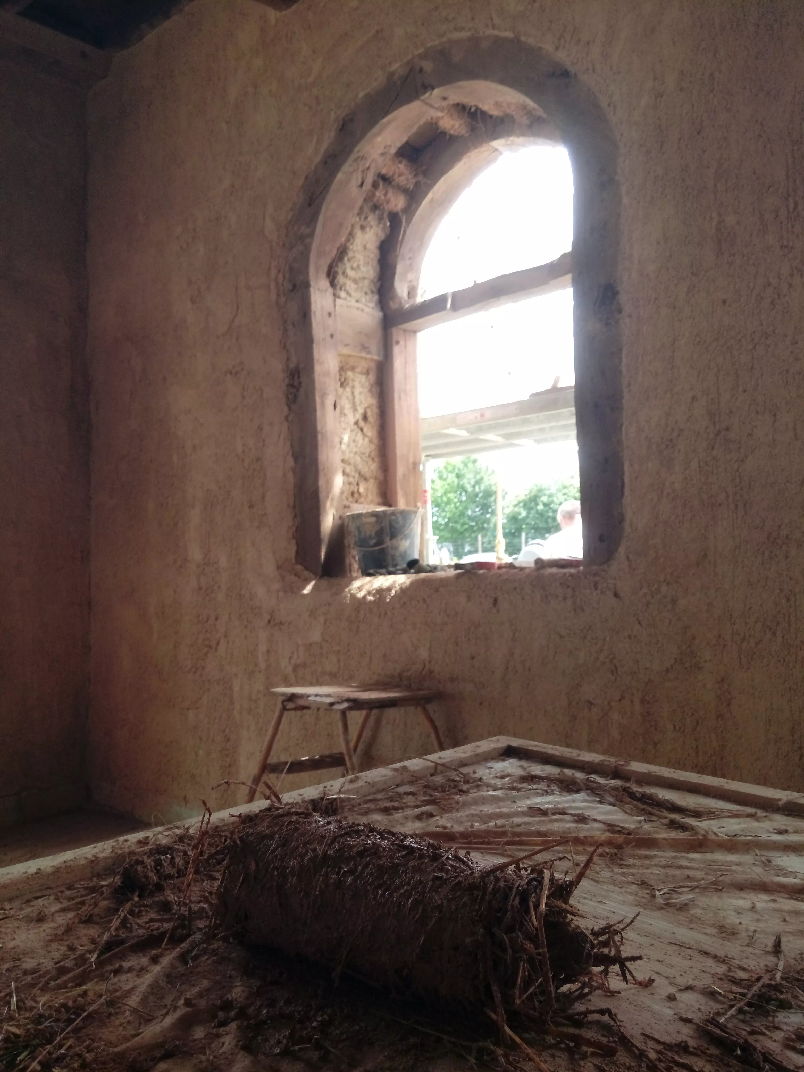 quenouille préparée pour intégration dans le cintre des ouvertures 