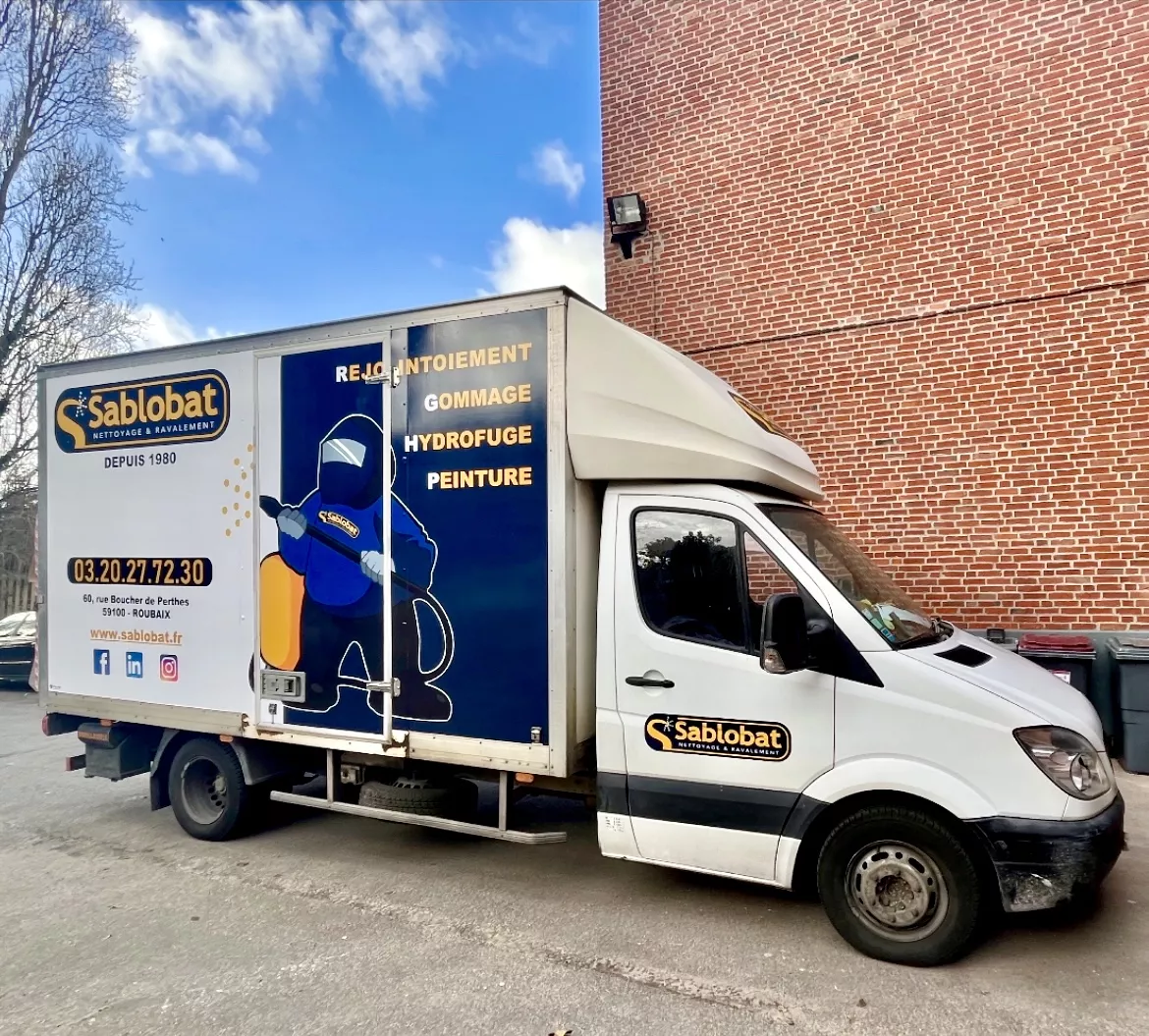 Camion Sablobat avec coordonnées