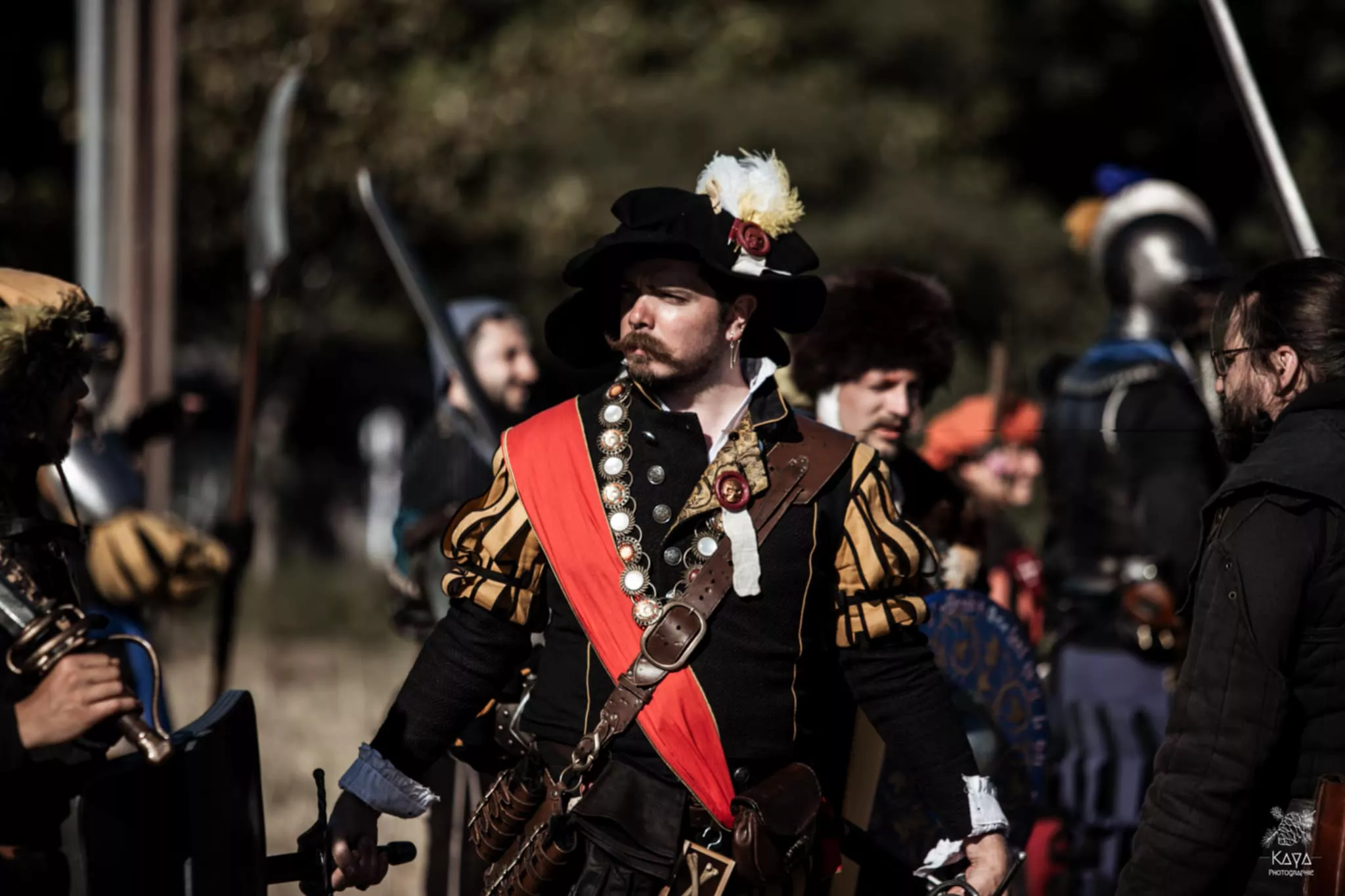 Combattant en tenue lansquenaise sur le champ de bataille