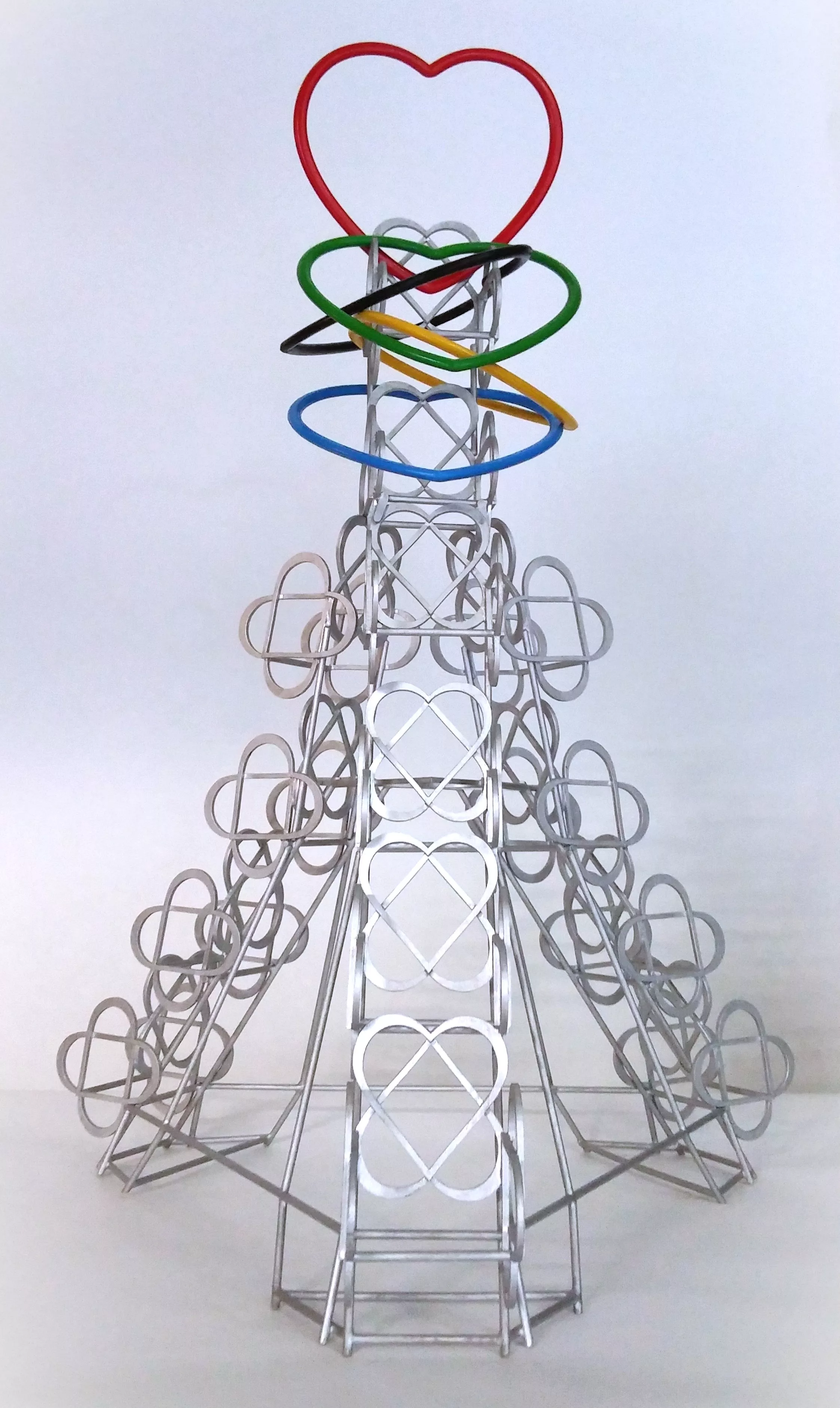 TOUR DES COEURS enlacée de 5 cœurs aux couleurs Olympiques