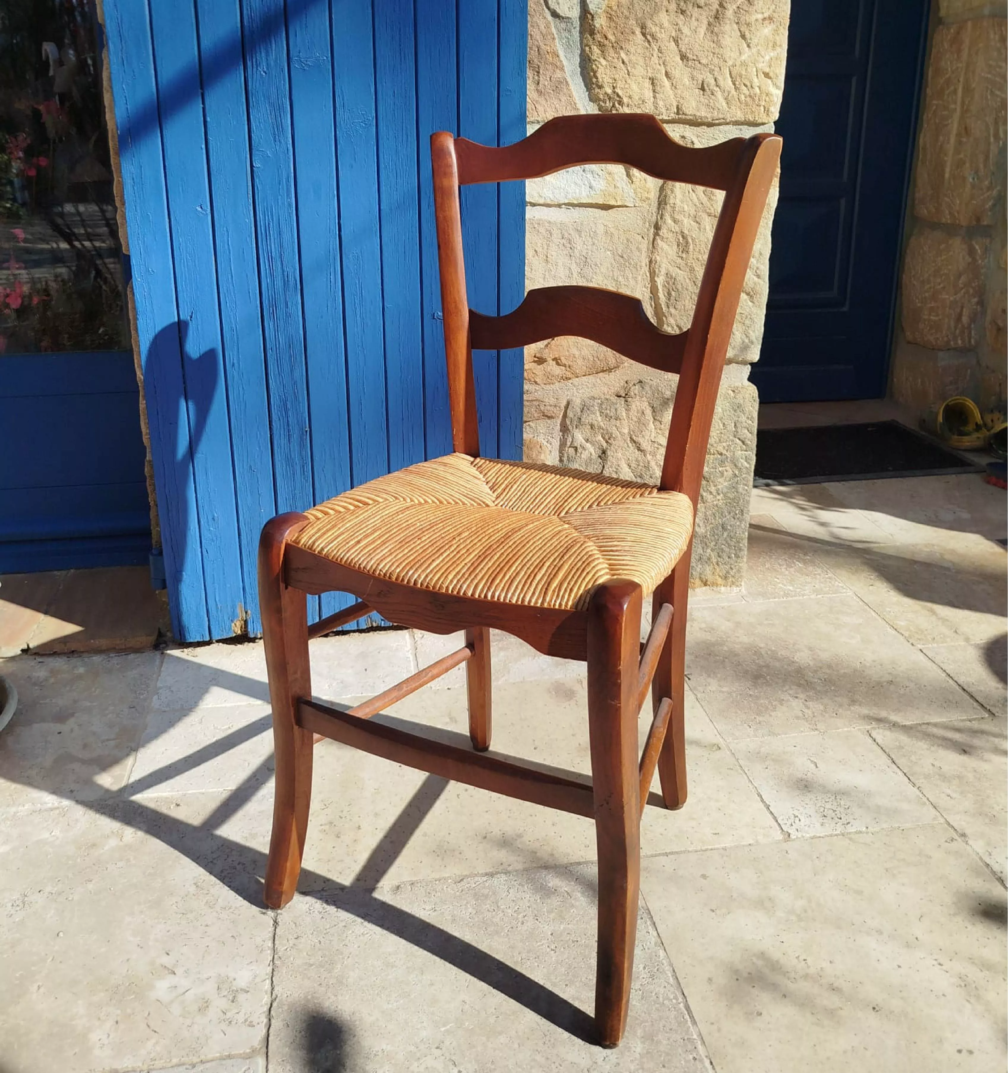 assise de chaise en paillage restaurée 