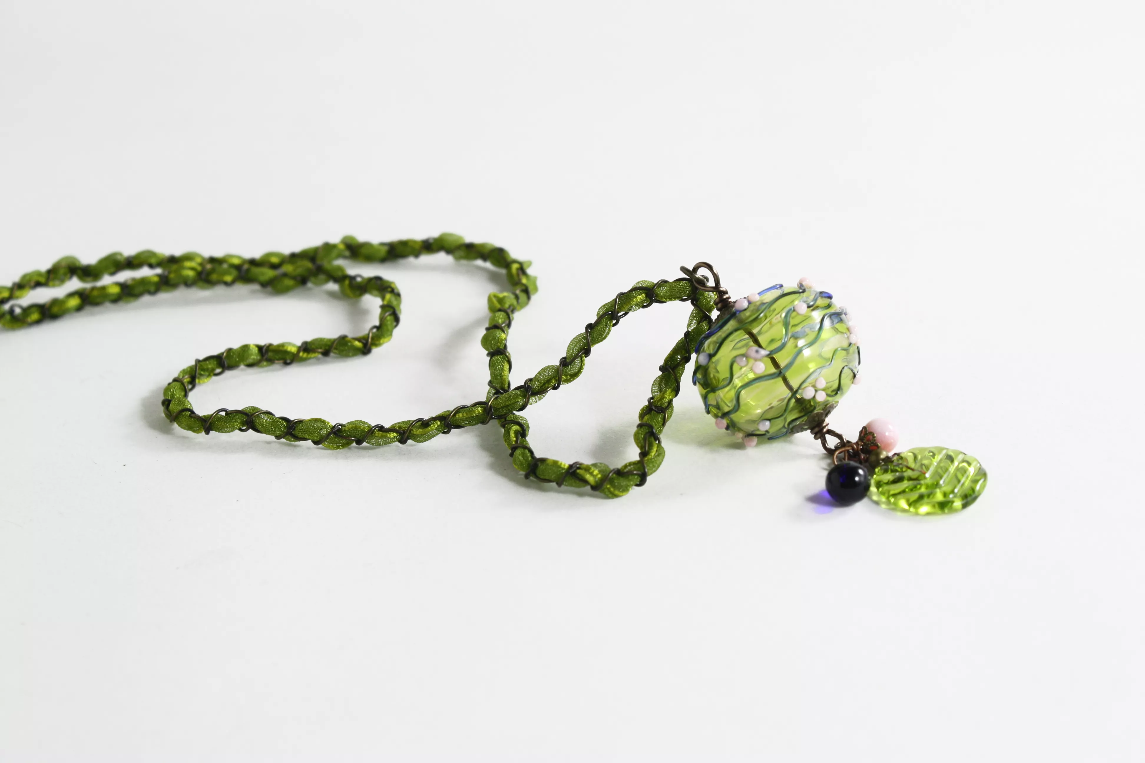 bijou sautoir perle creuse filée