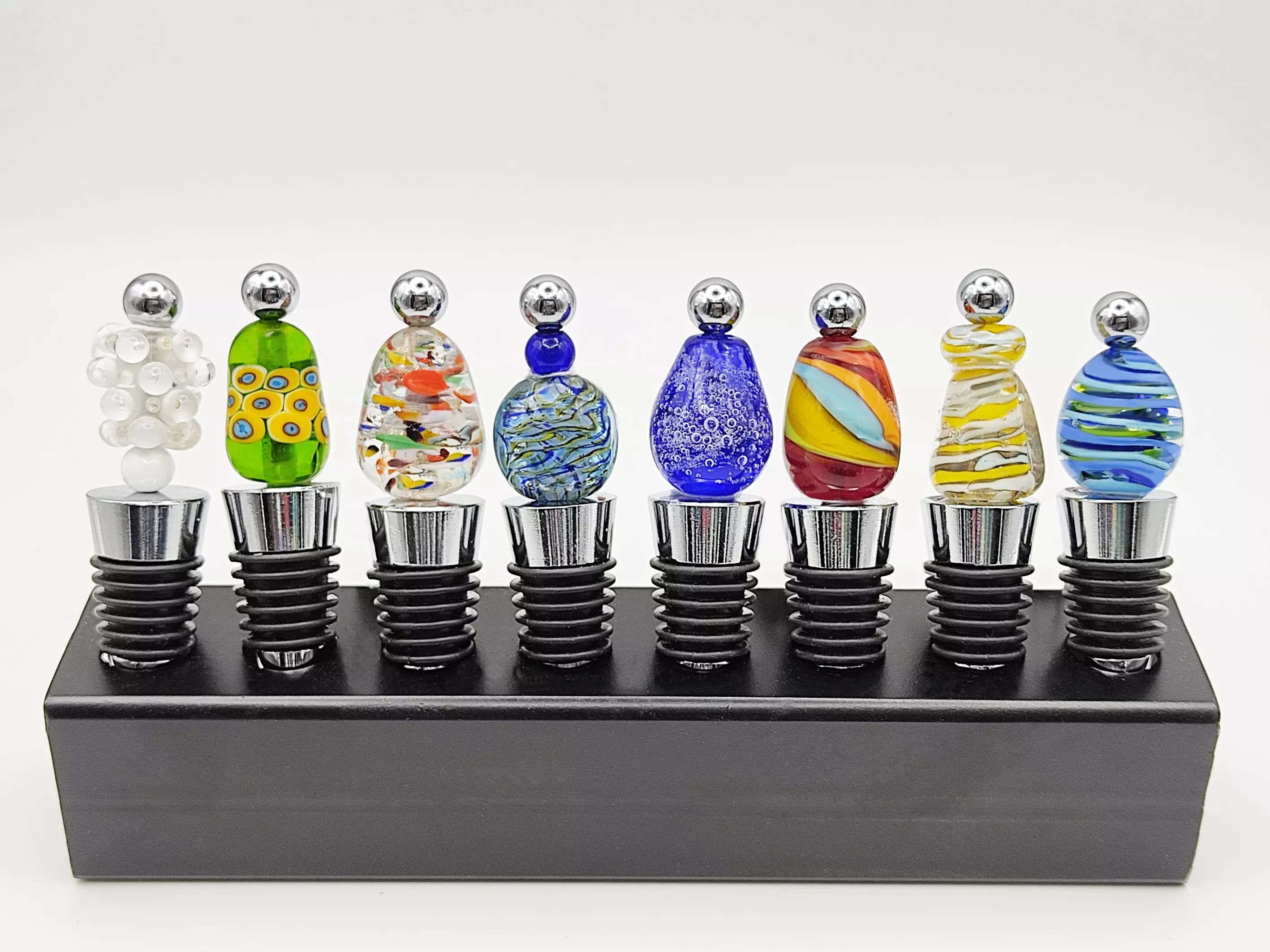 Bouchons de vin métal et verre