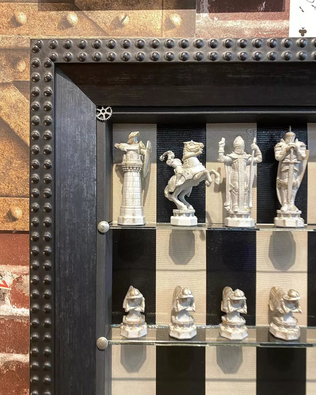 Encadrement échiquier