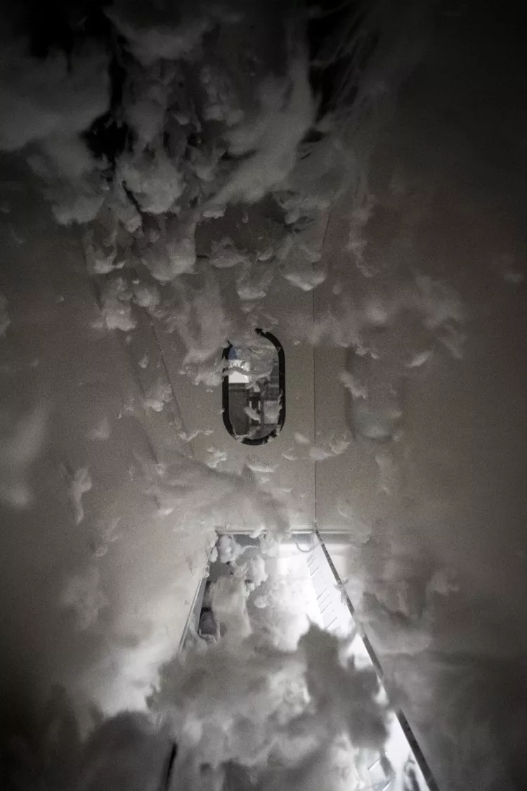 Travail de la fibre synthétique