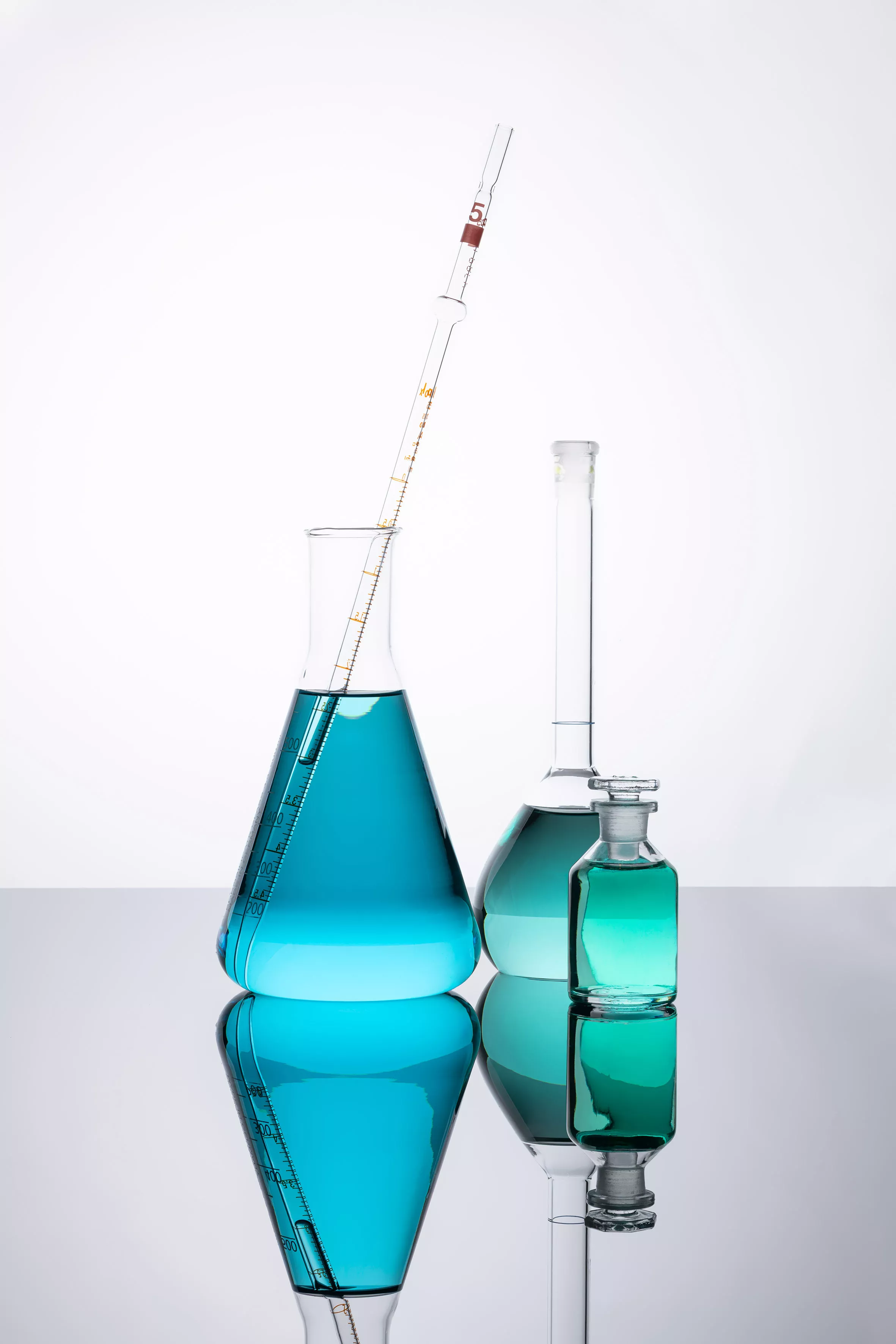 Laboratoire d'une parfumerie à Grasse