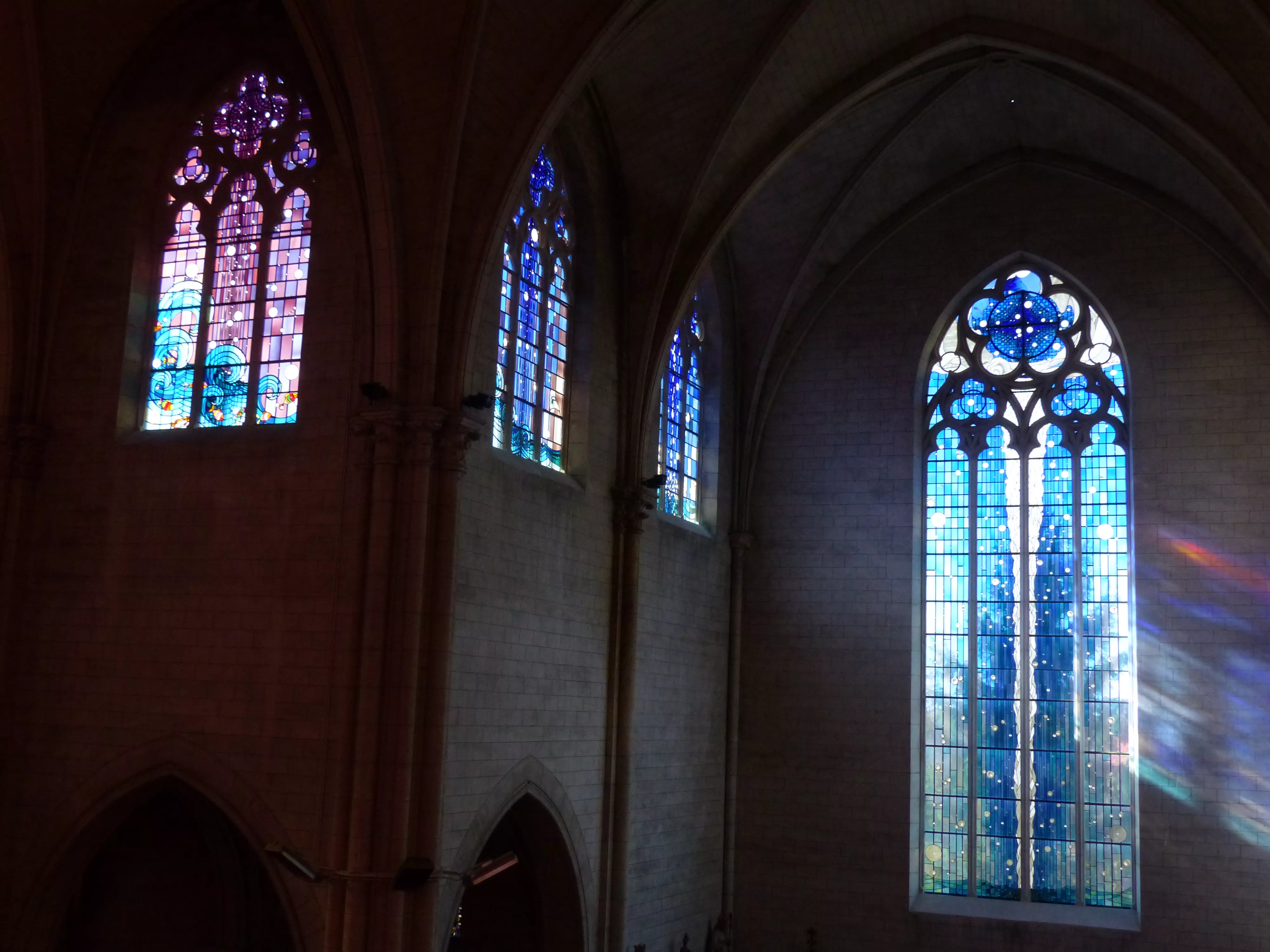 Les vitraux à Romilly Sur Seine - Auteur Joël MÔNE - Réalisation Vitrail Saint Georges