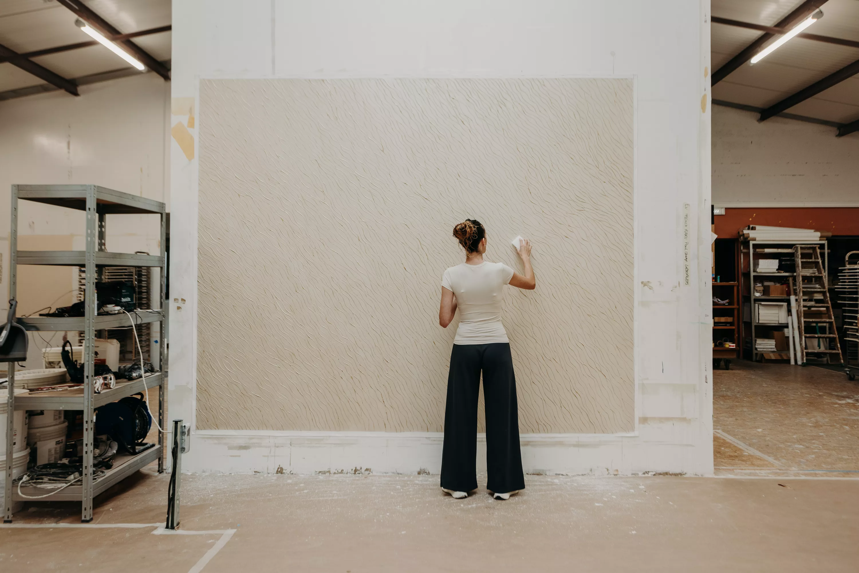 Toile peint à la main en Atelier