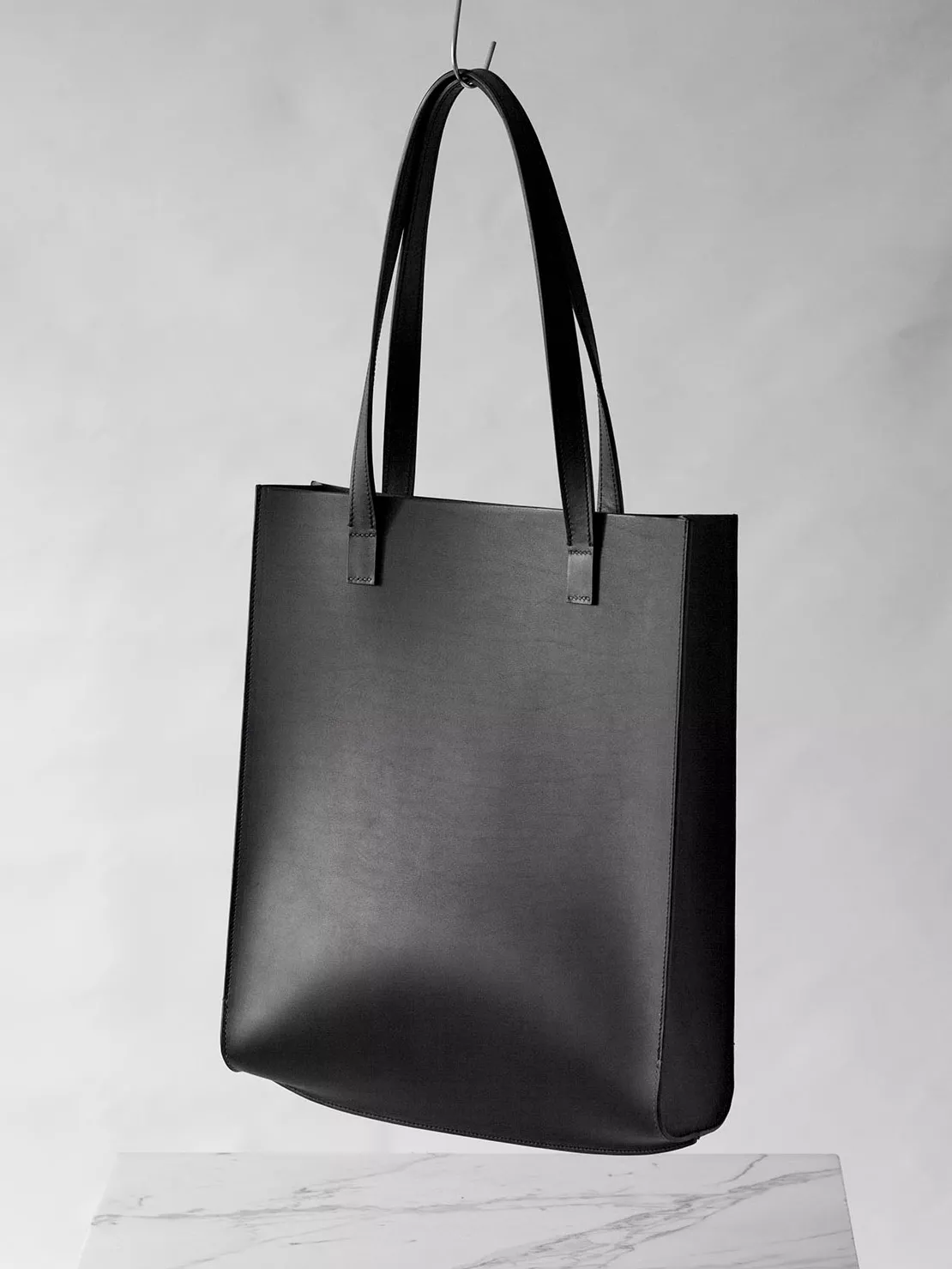 Tote bag en cuir tanné végétal