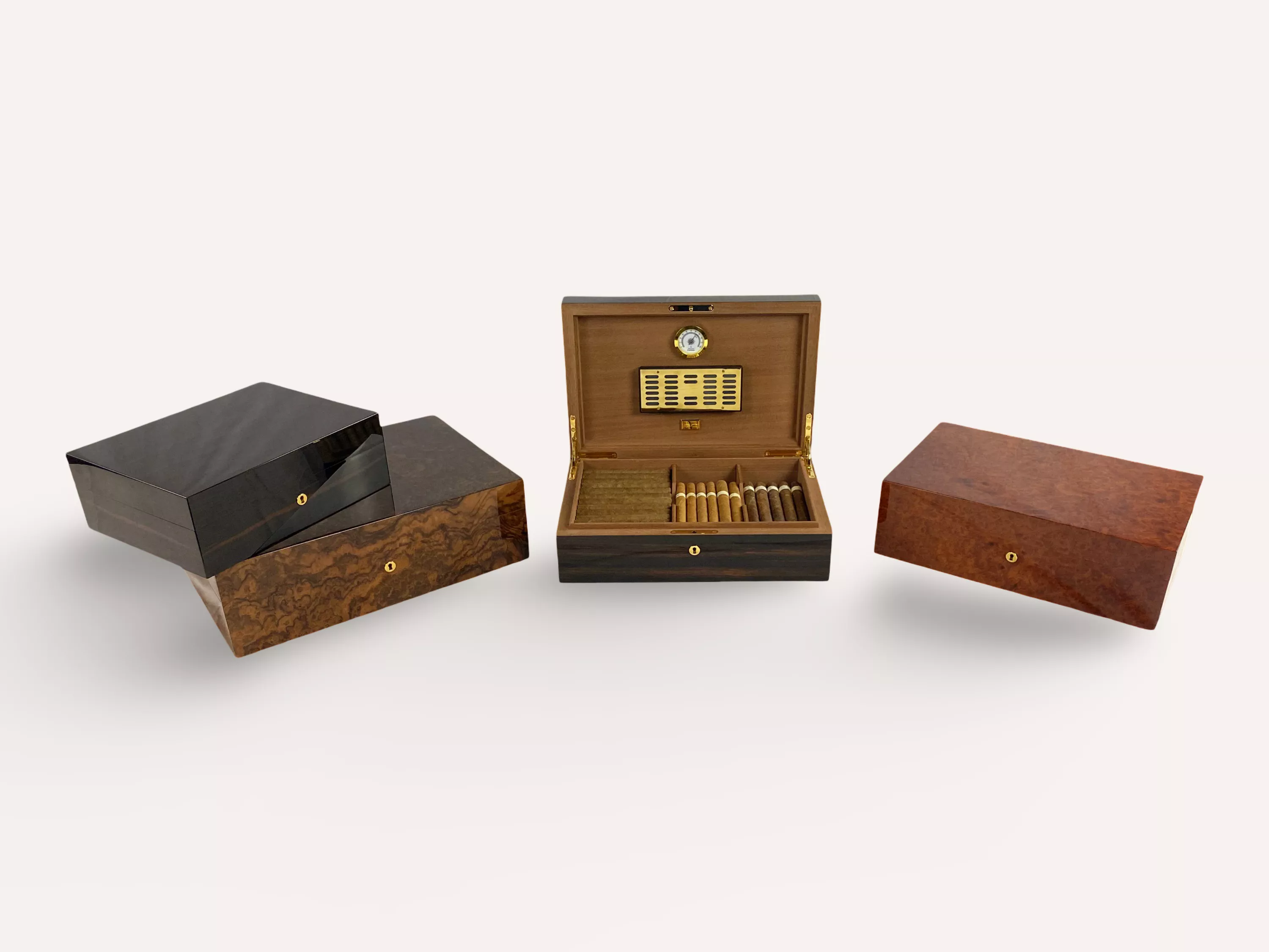 Collection de coffrets et caves à cigares TRIADE en bois, fabriqués en France