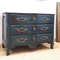 commode en noyer restaurée et patinée vieillie 