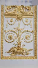 Dorure d'une reproduction d'un panneau ancien pour démonstration