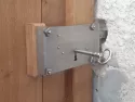 serrure de bâtiment