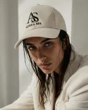 Casquette brodée à Paris par MAISON 48 