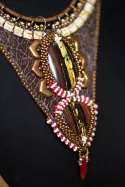 Broderie de perles à l'aiguille