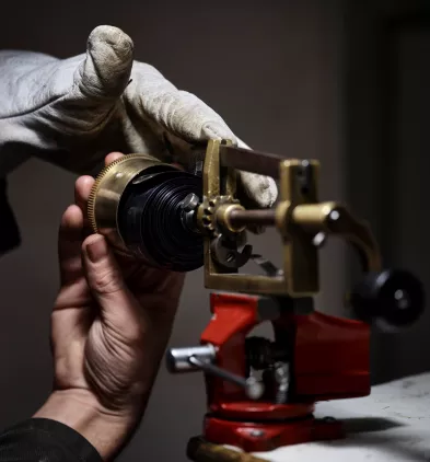 Robin Putinier - horlogers © Julie Limont - Mémoire de savoirs